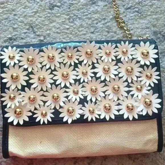 Lulu by Lulu Guinness Daisy Crossbody Bag - Picture 10 of 12